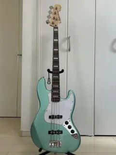 Squier アフィニティシリーズ アクティブベース