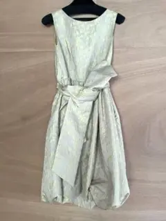 ベージュ ゴールド イエロー パーティーワンピース