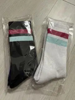 TikTok ノベルティ ソックス 白黒セット 靴下