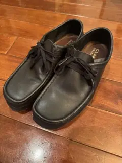 クラークス Clarks ワラビー ブラック レザー モカシン