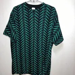 XLサイズ 緑色幾何学模様 Tシャツ