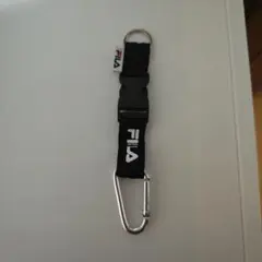 FILA キーホルダー カラビナ付き 黒