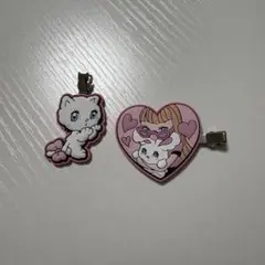 foxy illustrations カプセルヘアクリップ