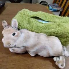 フェリシモ　ウサギ　テッシュカバー
