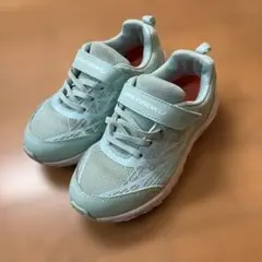 瞬足❤️スニーカー　20cm メッシュ　ミントグリーン クリーニング済み