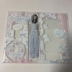 illit アイリット　一番くじ　　ユナ　アクリルスタンド