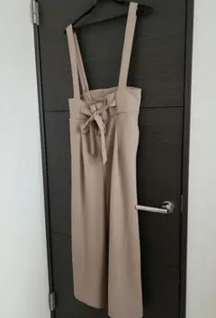 mili an deni ベージュ リボン付き サロペット