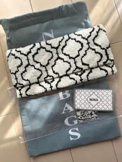 Item thumbnail for item 34a56829-075e-4ec4-8ffe-5a7b70681c5b