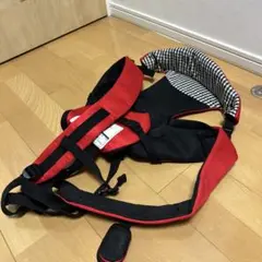 Aprica 抱っこひも 赤