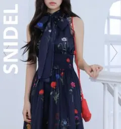 新品タグ付き SNIDEL スナイデル バックリボンシフォンワンピース