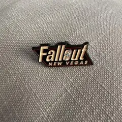 Fallout ミステリーピンバッチ 未開封カートン Amazon.com: Fallout Mystery Enamel Pin Pack | One Random
