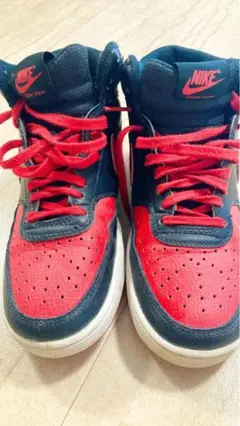 NIKE ハイカットシューズ24センチ