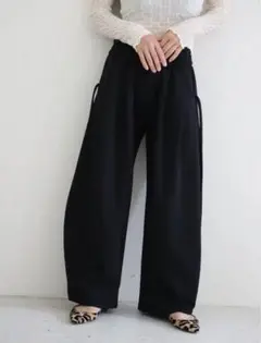 HAILEE ヘイリー curvy sweat pants 黒 未使用