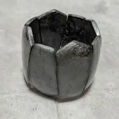 ニュアンスデザインボリュームバングル