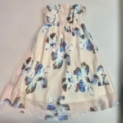 moa ストラップレス フローラルワンピース