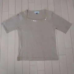 ★8/6までの出品★ラメ入りベージュ　半袖トップス　レディース　スパンコール　M