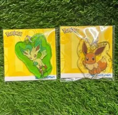新品未開封 ファミリーマート ポケモン アクリルチャーム イーブイ.リーフィア