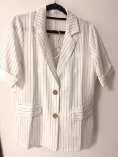 Item thumbnail for item 950b5c8e-e9bb-486e-a958-881b73b7e6c6