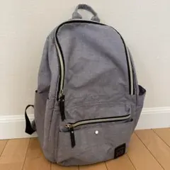 グレー　 リュック