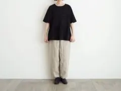 オオカミとフクロウ　オオカミとゆれる蕾のハミングバード“Tシャツ” ブラック