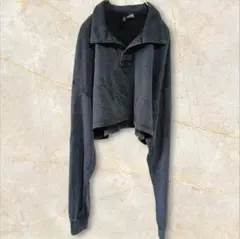 【エイチアンドエム】襟付きカットソー　スウェット　ショート丈　ゆったり　ブラック