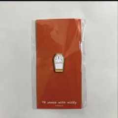 ミッフィー　展 70周年限定 ピンバッジ 棺桶 おばあちゃん ピンズ　ピンバッチ