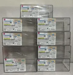 壁にも付けられるディスプレイケース1段×7個　2段1個