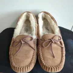 Item thumbnail for item 72b6a2ee-b79a-4750-821c-9b6bbf6b3150