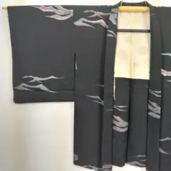 【美品】羽織 正絹 身丈78 裄63 黒 ブラック A2848
