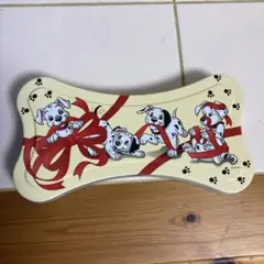 101匹わんちゃん　ディズニーランド　お菓子缶