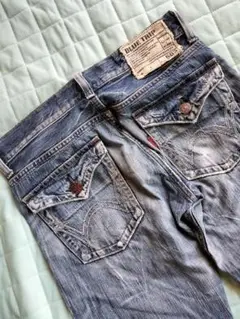 送料込み★EDWINブルートリップ503お洒落なフレアダメージデニムsize30