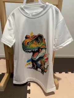 恐竜プリント Tシャツ 120サイズ 新品・未使用品 男の子 女の子