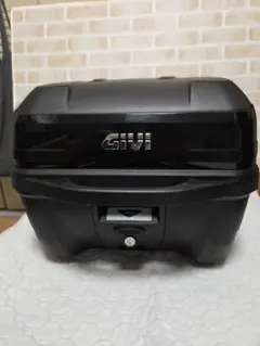 Item thumbnail for item 81d1a46a-4c8f-45d0-a52f-842c0b1af42c