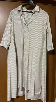 UNIQLO シャツワンピース 七分袖 ホワイト ブラウン