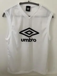 umbro ホワイト ノースリーブ Lサイズ