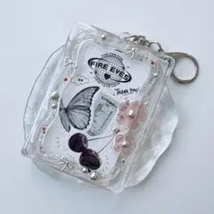 〈156〉トレカキーホルダー　硬質カードケース　トレカホルダー