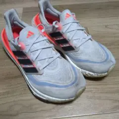 アディダス　ウルトラブースト　light 26cm