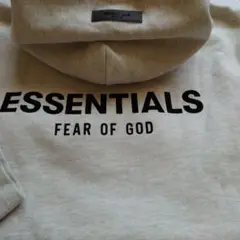 新品 未使用 エッセンシャルズ ESSENTIALS パーカー