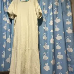 クリーム色 半袖カットソーワンピース