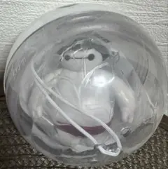 ベイマックス　カプセルトイ　キーチェーン　ディズニー