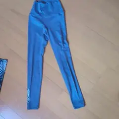 フィットネスパンツ