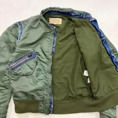 Item thumbnail for item cfb3481b-f41d-4502-acec-f0c7e37fe66b