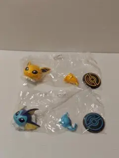 ポケモン　ちびきゅんキャラ　サンダース　シャワーズ　2体セット