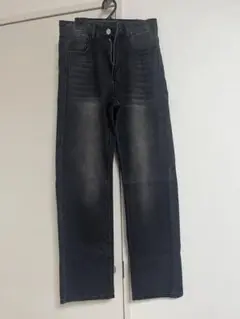 ダークブルーストレートデニム
