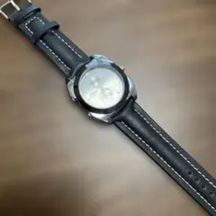 カッコイイ、ブラックレザー アナログ腕時計！稼働品！