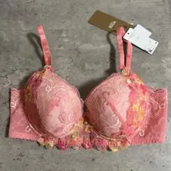 Item thumbnail for item a06ca37c-bc42-47a2-96c6-41603984f45f