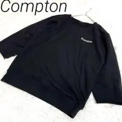 Compton ロゴ入り 黒 スウェットトレーナー 裏毛　バックプリント