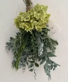 夏　 スワッグ　紫陽花　ユーカリ　アナベル　ドライフラワー