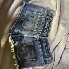 ダメージ加工 ダークブルーショートパンツ