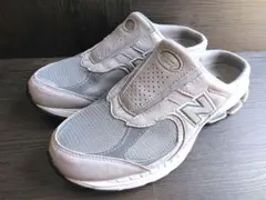 New Balance M2002RMI ミュール スニーカー グレー